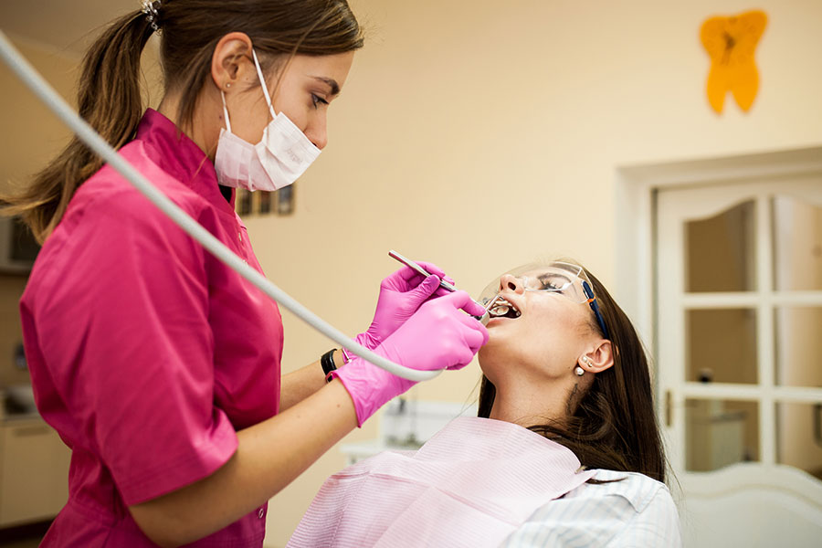 شرایط تحصیل دندانپزشکی در کانادا چیست؟
